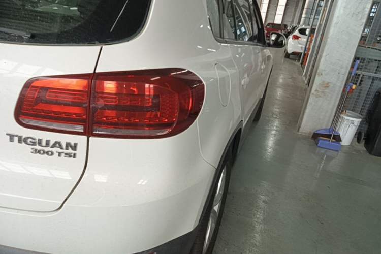 Used Volkswagen Tiguan 2015 1.8TSI Automatic Two-Wheel Drive Comfort Edition Right Rear Taillight