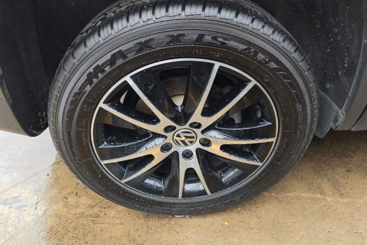 Used Volkswagen Tiguan 2015 1.8TSI Automatic Two-Wheel Drive Luxury Model Right Rear Wheel Hub