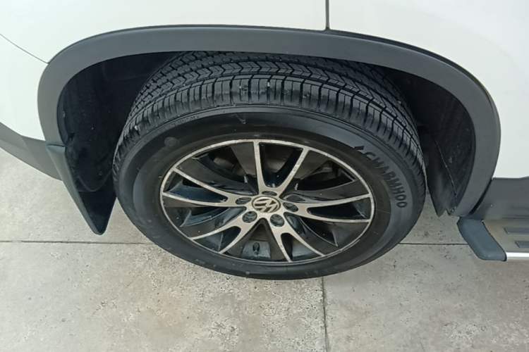 Used Volkswagen Tiguan 2015 1.8TSI Automatic Two-Wheel Drive Luxury Model Right Rear Wheel Hub