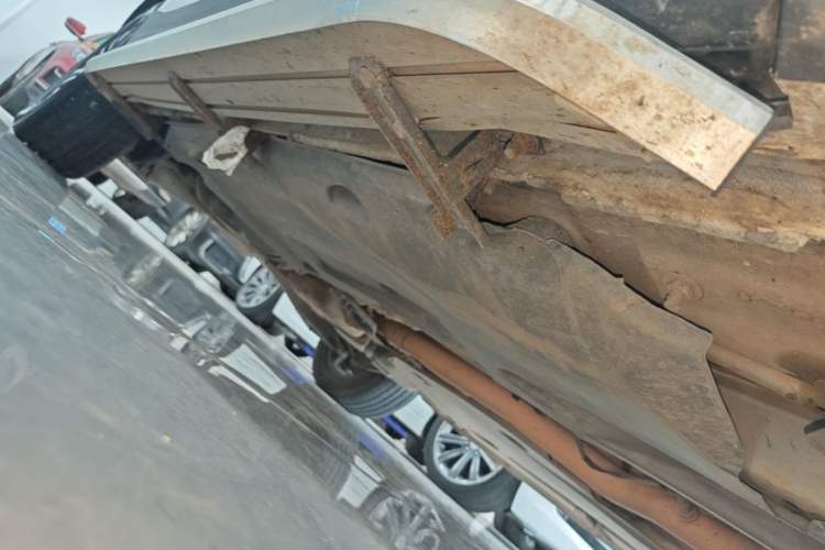 Used Volkswagen Tiguan 2015 1.8TSI Automatic Two-Wheel Drive Luxury Model Right Side Sill