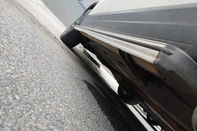 Used Volkswagen Tiguan 2015 1.8TSI Automatic Two-Wheel Drive Comfort Edition Right Side Sill