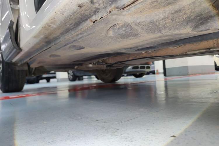 Used Volkswagen Tiguan 2015 1.8TSI Automatic Two-Wheel Drive Luxury Model Right Side Sill