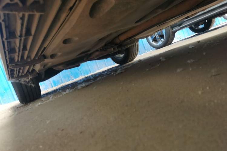 Used Volkswagen Tiguan 2015 1.8TSI Automatic Two-Wheel Drive Comfort Edition Right Side Sill