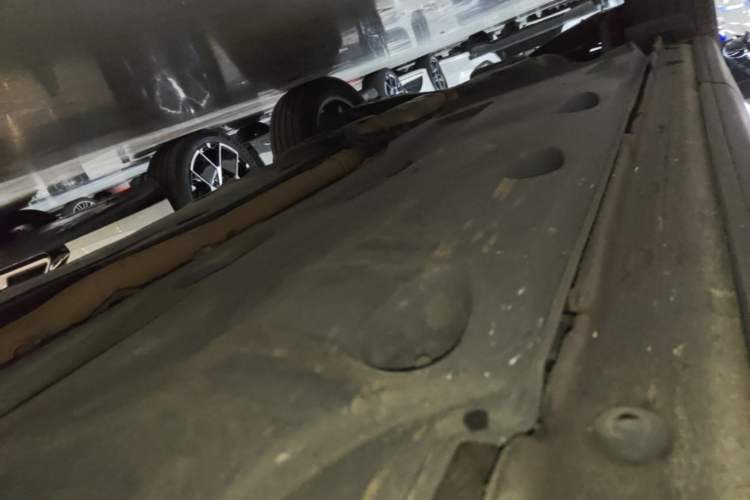 Used Volkswagen Tiguan 2015 1.8TSI Automatic Two-Wheel Drive Luxury Model Right Side Sill