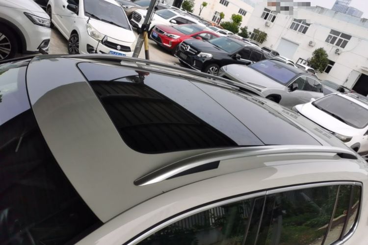 Used Volkswagen Tiguan 2015 1.8TSI Automatic Two-Wheel Drive Luxury Model Roof