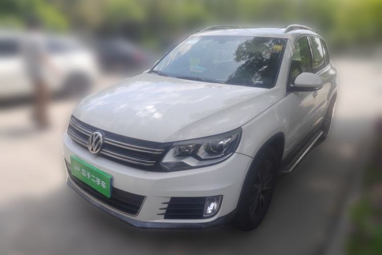 Used Volkswagen Tiguan 2015 1.8TSI Automatic All-Wheel-Drive Luxury Model Guazi used car, China used car export, Used car for sale, Used  cars, Cheapest cars for sale