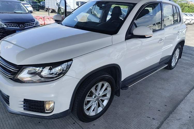 Volkswagen Tiguan 2015 1.8TSI Automatic Two-Wheel Drive Comfort Edition usata Guazi used car, China used car export, Used car for sale, Used  cars, Cheapest cars for sale