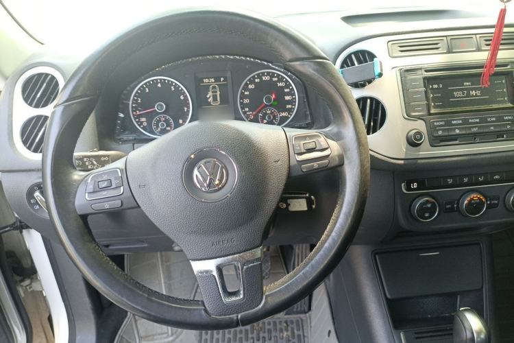 Used Volkswagen Tiguan 2015 1.8TSI Automatic Two-Wheel Drive Comfort Edition Steering Wheel