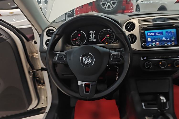 Used Volkswagen Tiguan 2015 1.8TSI Automatic All-Wheel Drive Comfort Edition Steering Wheel
