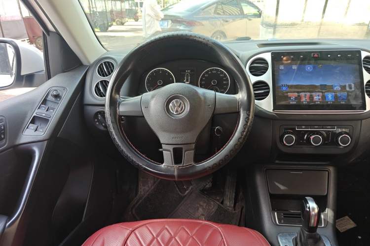 Used Volkswagen Tiguan 2015 1.8TSI Automatic Two-Wheel Drive Trend Edition Steering Wheel