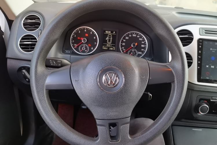 Used Volkswagen Tiguan 2015 1.8TSI Automatic Two-Wheel Drive Trend Edition Steering Wheel