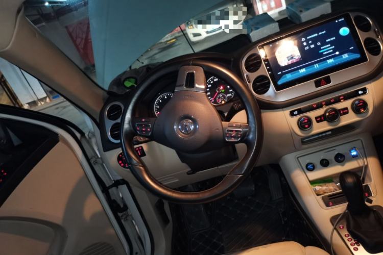 Used Volkswagen Tiguan 2015 1.8TSI Automatic Two-Wheel Drive Comfort Edition Steering Wheel