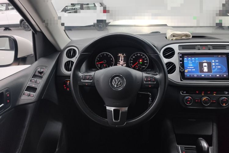 Used Volkswagen Tiguan 2015 1.8TSI Automatic Two-Wheel Drive Comfort Edition Steering Wheel