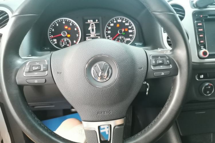 Used Volkswagen Tiguan 2015 1.8TSI Automatic Two-Wheel Drive Comfort Edition Steering Wheel
