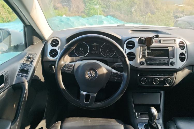 Used Volkswagen Tiguan 2015 1.8TSI Automatic Two-Wheel Drive Comfort Edition Steering Wheel