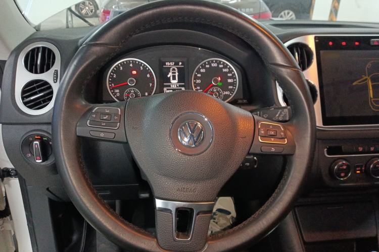 Used Volkswagen Tiguan 2015 1.8TSI Automatic Two-Wheel Drive Comfort Edition Steering Wheel