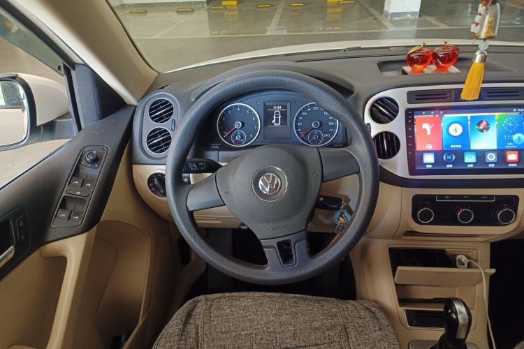 Used Volkswagen Tiguan 2015 1.8TSI Automatic Two-Wheel Drive Trend Edition Steering Wheel