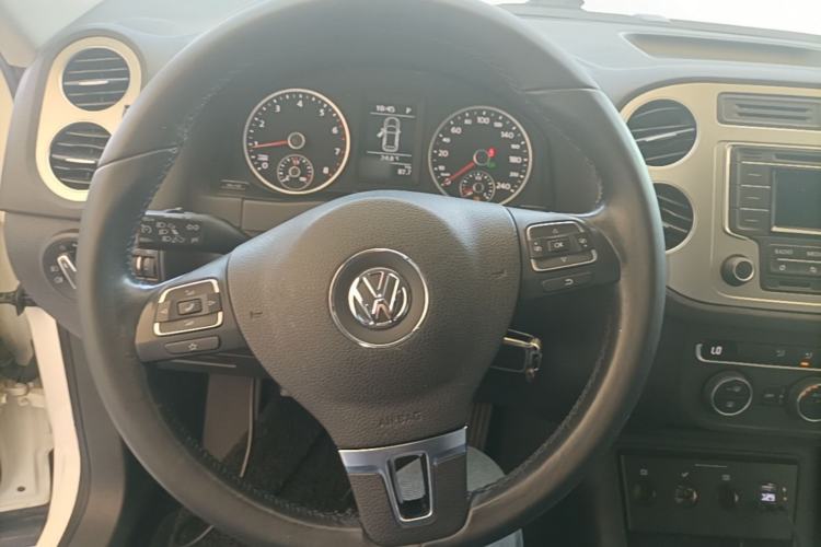 Used Volkswagen Tiguan 2015 1.8TSI Automatic Two-Wheel Drive Comfort Edition Steering Wheel