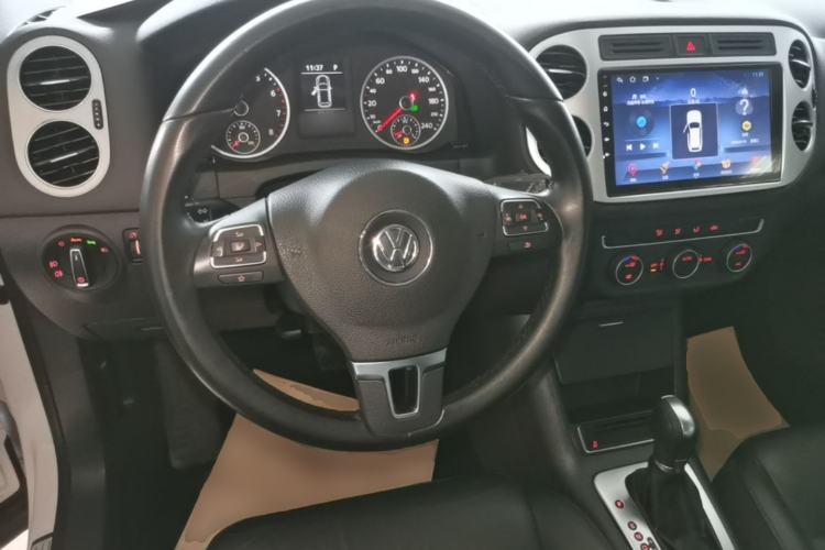 Used Volkswagen Tiguan 2015 1.8TSI Automatic Two-Wheel Drive Comfort Edition Steering Wheel