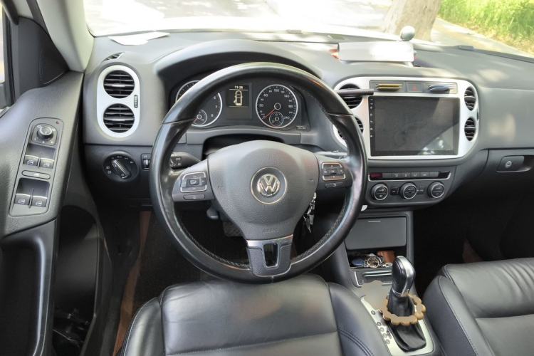 Used Volkswagen Tiguan 2015 1.8TSI Automatic Two-Wheel Drive Comfort Edition Steering Wheel