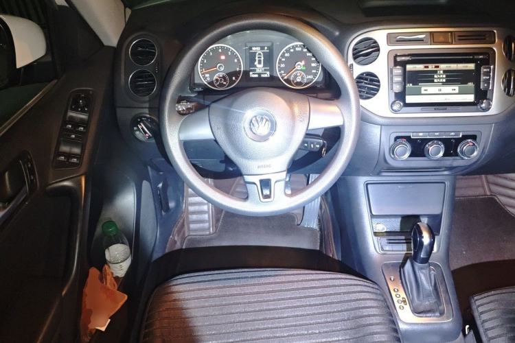 Used Volkswagen Tiguan 2015 1.8TSI Automatic Two-Wheel Drive Trend Edition Steering Wheel