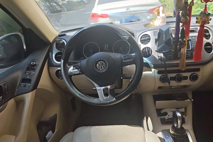Used Volkswagen Tiguan 2015 1.8TSI Automatic Two-Wheel Drive Comfort Edition Steering Wheel