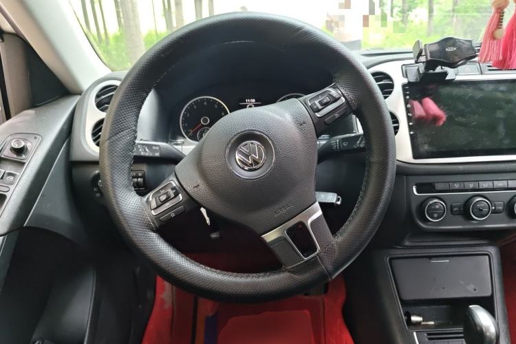Used Volkswagen Tiguan 2015 1.8TSI Automatic Two-Wheel Drive Comfort Edition Steering Wheel