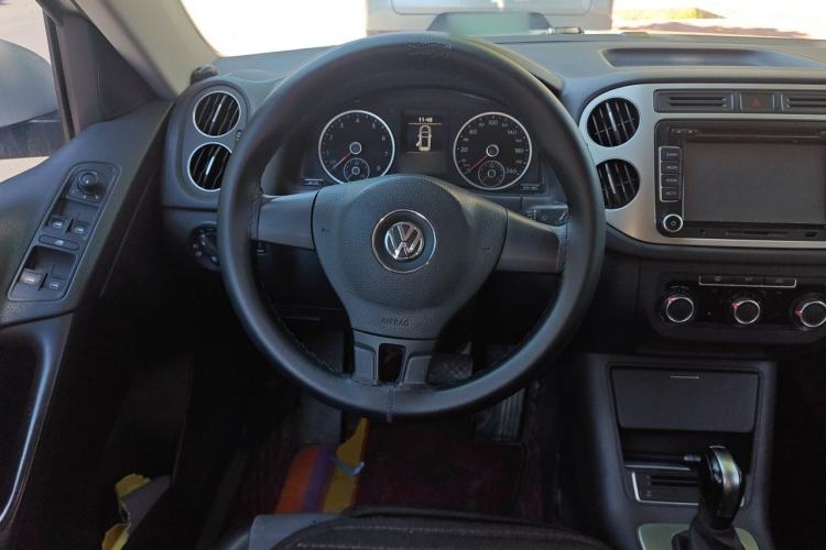 Used Volkswagen Tiguan 2015 1.8TSI Automatic Two-Wheel Drive Trend Edition Steering Wheel
