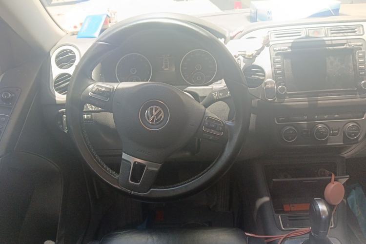 Used Volkswagen Tiguan 2015 1.8TSI Automatic Two-Wheel Drive Comfort Edition Steering Wheel