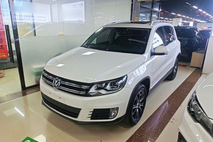 Used Volkswagen Tiguan 2015 1.8TSI Automatic Two-Wheel Drive Luxury Model Guazi used car, China used car export, Used car for sale, Used  cars, Cheapest cars for sale