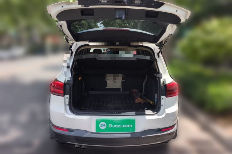 Used Volkswagen Tiguan 2015 1.8TSI Automatic Two-Wheel Drive Luxury Model Trunk