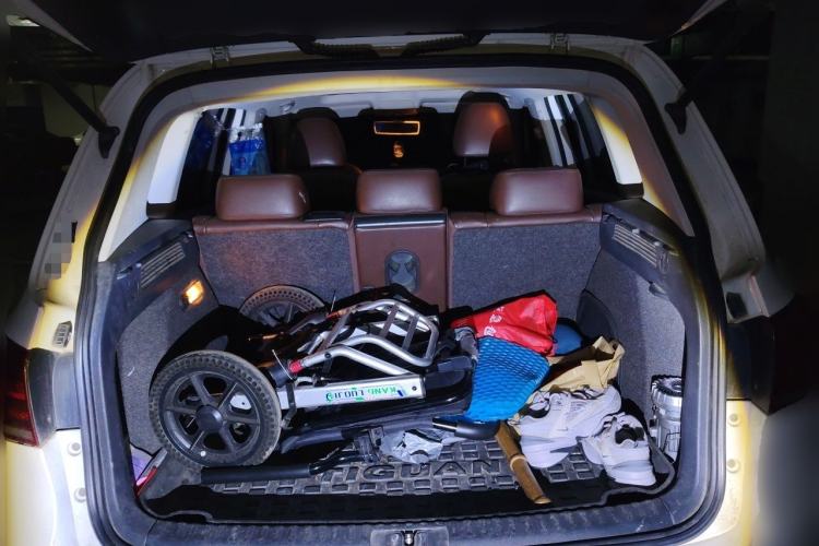 Used Volkswagen Tiguan 2015 2.0 TSI Automatic All-Wheel Drive Luxury Edition Trunk