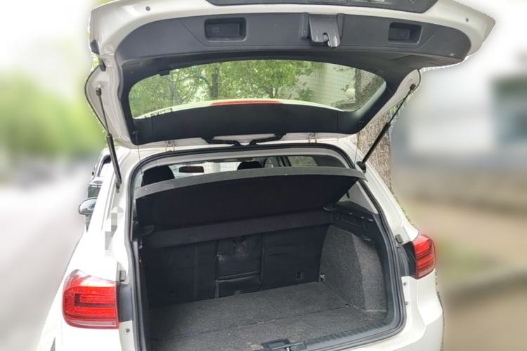 Used Volkswagen Tiguan 2015 1.8TSI Automatic Two-Wheel Drive Trend Edition Trunk