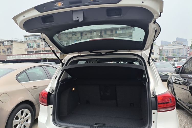 Used Volkswagen Tiguan 2015 1.8TSI Automatic Two-Wheel Drive Comfort Edition Trunk