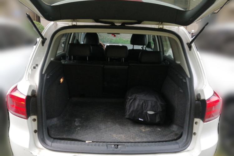 Used Volkswagen Tiguan 2015 1.8TSI Automatic Two-Wheel Drive Luxury Model Trunk