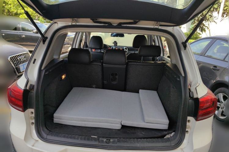 Used Volkswagen Tiguan 2015 1.8TSI Automatic Two-Wheel Drive Trend Edition Trunk