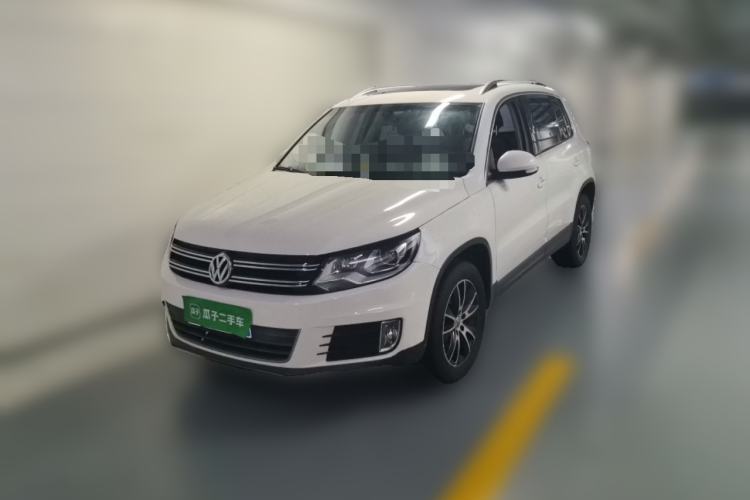 Used Volkswagen Tiguan 2015 1.8TSI Automatic Two-Wheel Drive Luxury Model Guazi used car, China used car export, Used car for sale, Used cars, Cheapest cars for sale