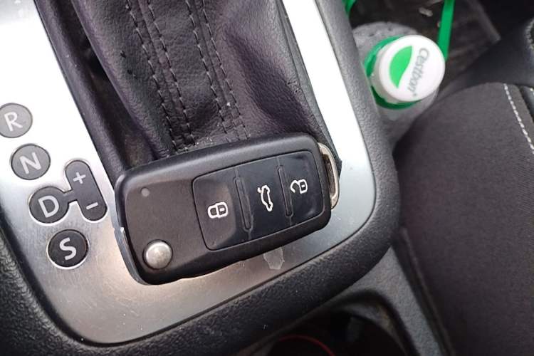 Used Volkswagen Tiguan 2015 1.8TSI Automatic Two-Wheel Drive Comfort Edition Vehicle Key