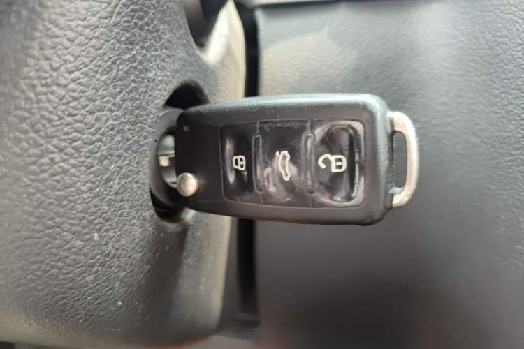 Used Volkswagen Tiguan 2015 1.8TSI Automatic Two-Wheel Drive Comfort Edition Vehicle Key