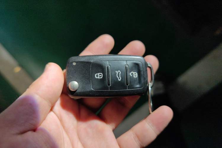 Used Volkswagen Tiguan 2015 1.8TSI Automatic Two-Wheel Drive Comfort Edition Vehicle Key