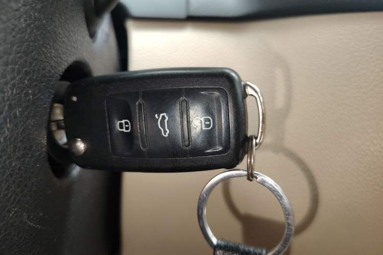 Used Volkswagen Tiguan 2015 1.8TSI Automatic Two-Wheel Drive Comfort Edition Vehicle Key