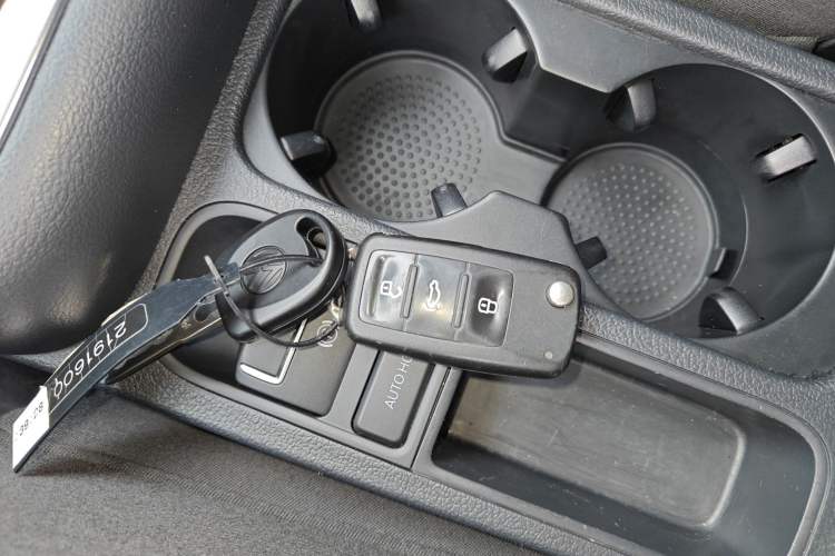 Used Volkswagen Tiguan 2015 1.8TSI Automatic Two-Wheel Drive Trend Edition Vehicle Key