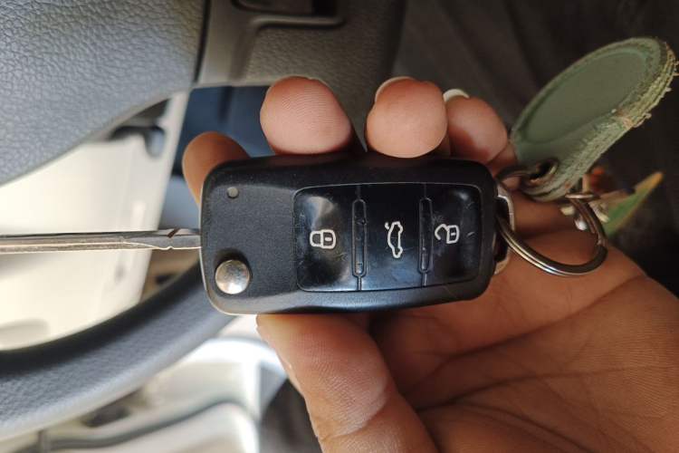 Used Volkswagen Tiguan 2015 1.8TSI Automatic Two-Wheel Drive Trend Edition Vehicle Key