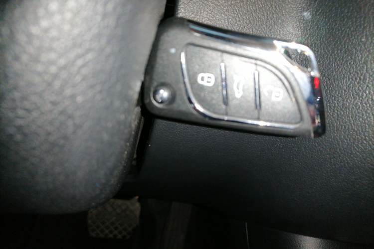 Used Volkswagen Tiguan 2015 1.8TSI Automatic Two-Wheel Drive Comfort Edition Vehicle Key