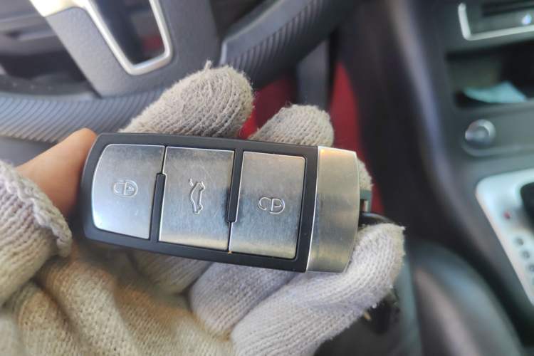Used Volkswagen Tiguan 2015 1.8TSI Automatic Two-Wheel Drive Comfort Edition Vehicle Key