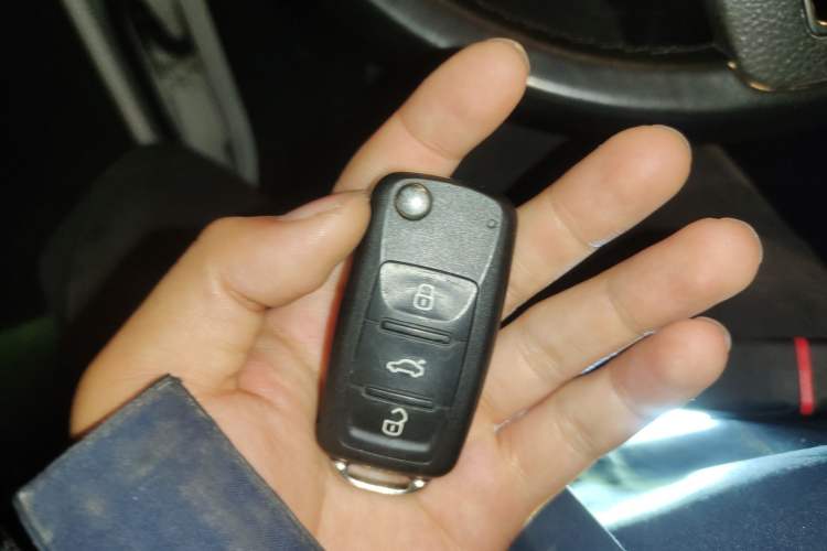 Used Volkswagen Tiguan 2015 2.0 TSI Automatic All-Wheel Drive Flagship Edition Vehicle Key