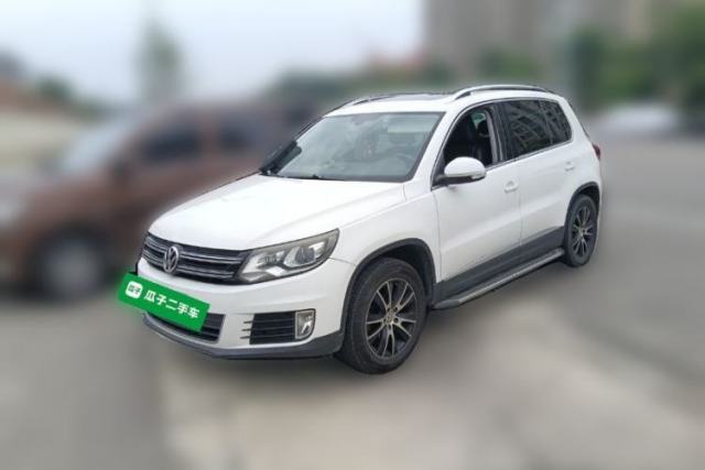 Used Volkswagen Tiguan 2015 1.8TSI Automatic All-Wheel-Drive Luxury Model