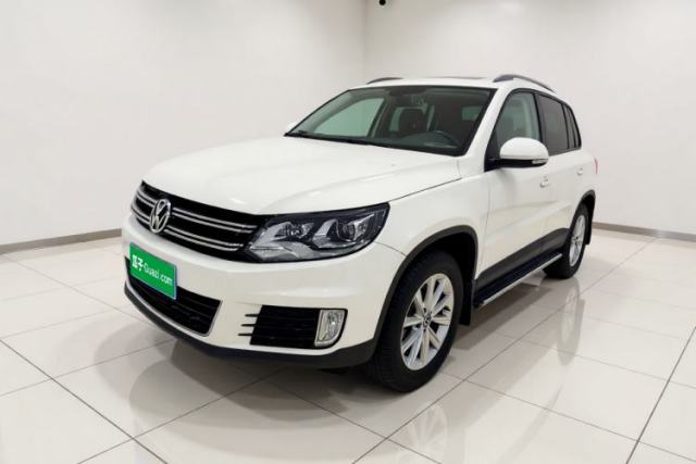Volkswagen Tiguan 2015 1.8TSI Automatic Two-Wheel Drive Comfort Edition с пробегом