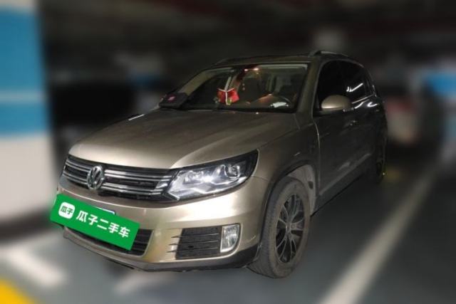 Volkswagen Tiguan 2015 1.8TSI Automatic All-Wheel-Drive Luxury Model de segunda mano