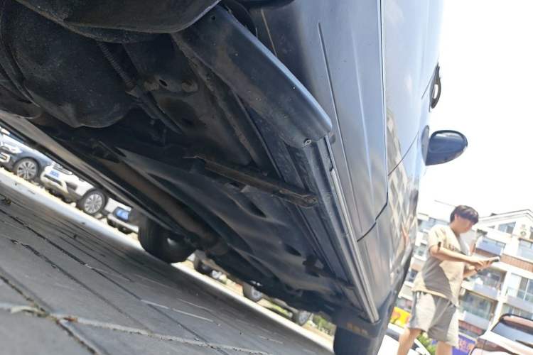 Used Volkswagen Tiguan 2015 1.8TSI Automatic Two-Wheel Drive Trend Edition Chassis Rear Right